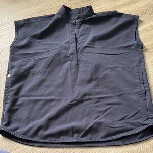 Figs quiet navy scrub top